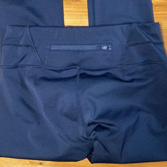 Athleta Sonar Capris - Picture 7 of 7